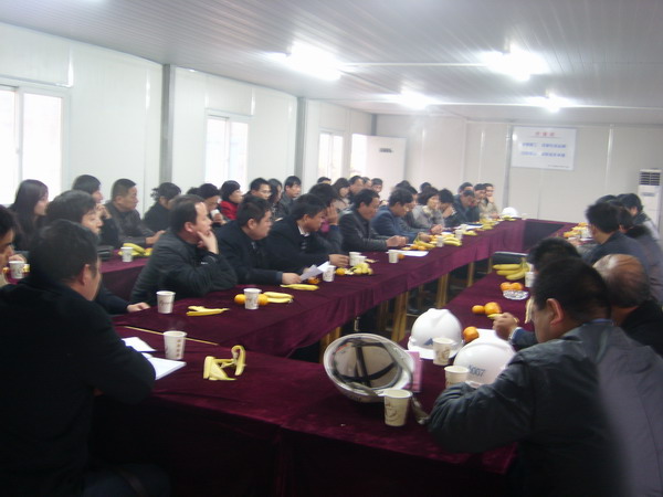 南京棲霞區馬群街道辦到我公司進行了考察，開展了有關科學發展觀的研討會